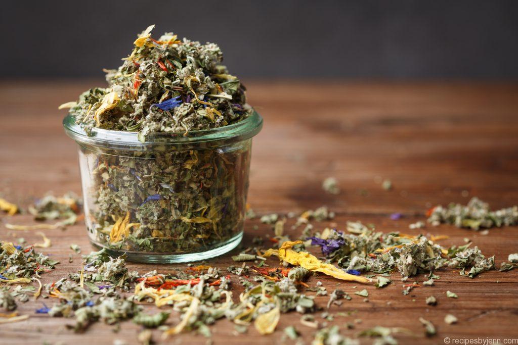 Herbal tea mixture in a glass bowl